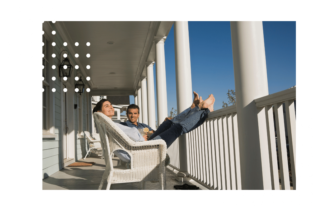 couple relaxing on porch in knoxville tn