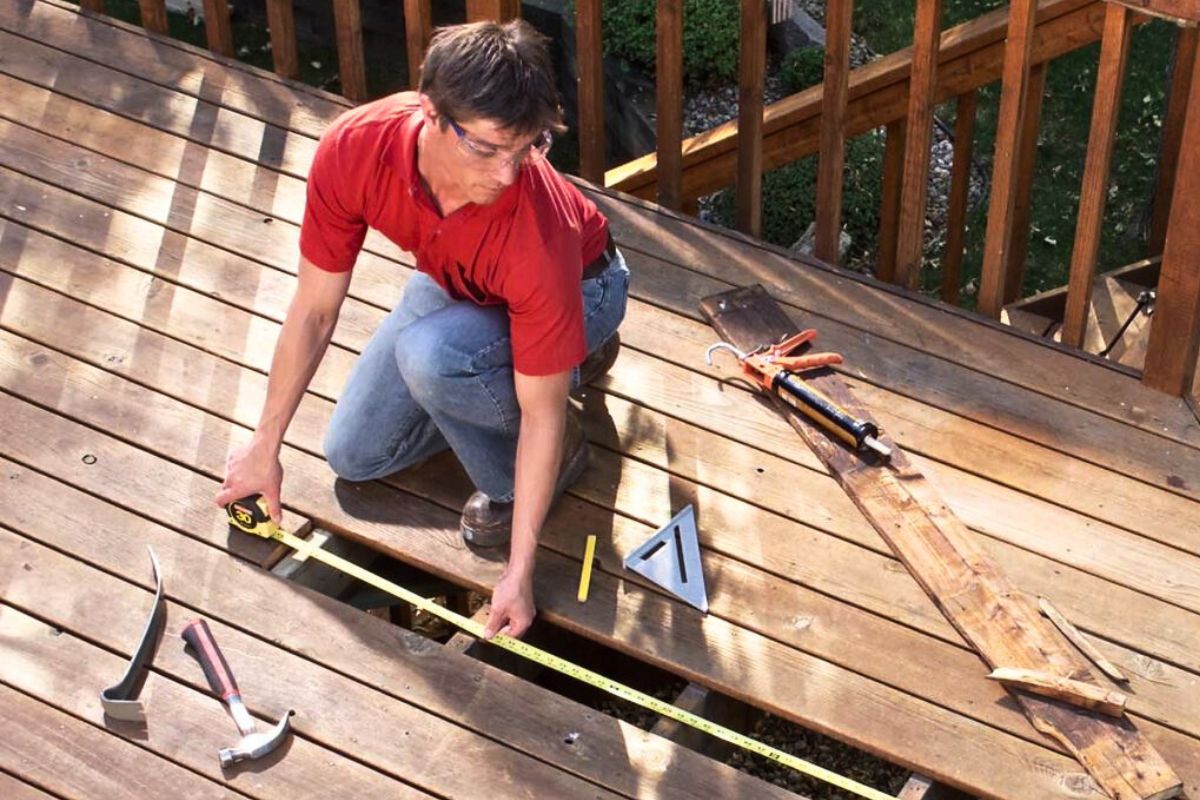 Quality deck repair in Knoxville, TN.