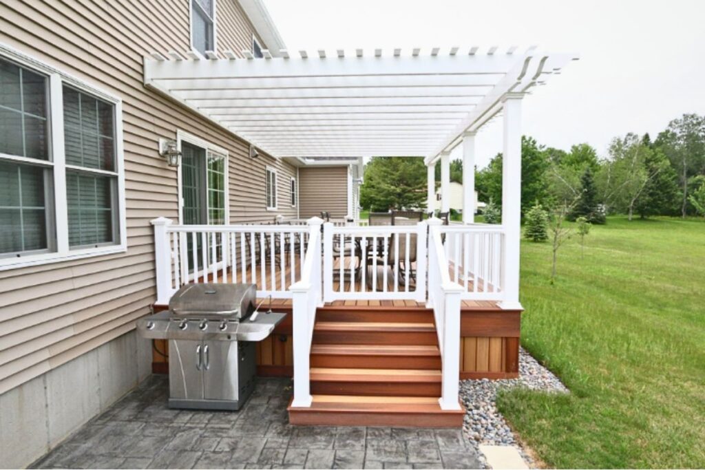 elegant pergola design in maryville tn